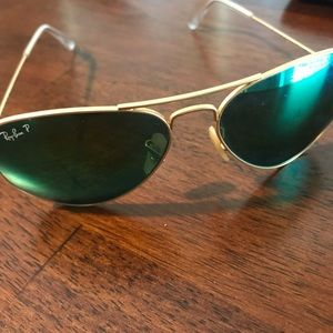 Blue/Green lens polarized aviator Ray Bans